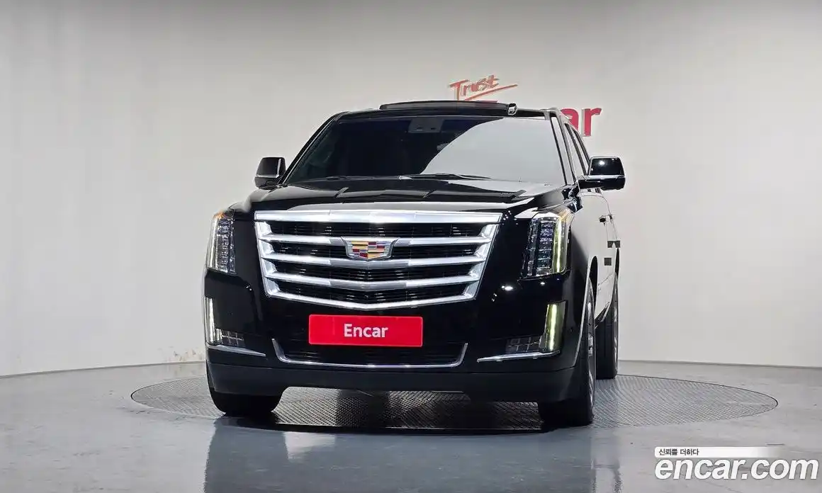 Cadillac Escalade 2019 6.2 гидро, фото 3