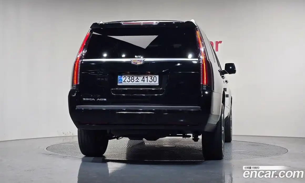 Cadillac Escalade 2019 6.2 гидро, фото 4