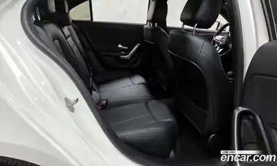 Mercedes-Benz A-Class 2022 2.0 гидро, миниатюра 12