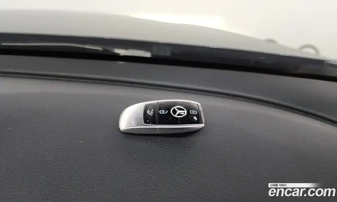 Mercedes-Benz E-Class 2020 2.0 автомат (гидро), фото 26