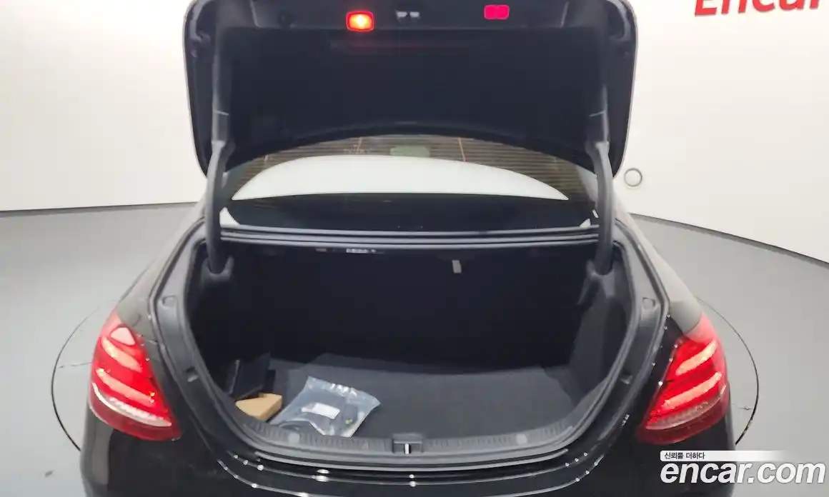 Mercedes-Benz E-Class 2020 2.0 автомат (гидро), фото 27