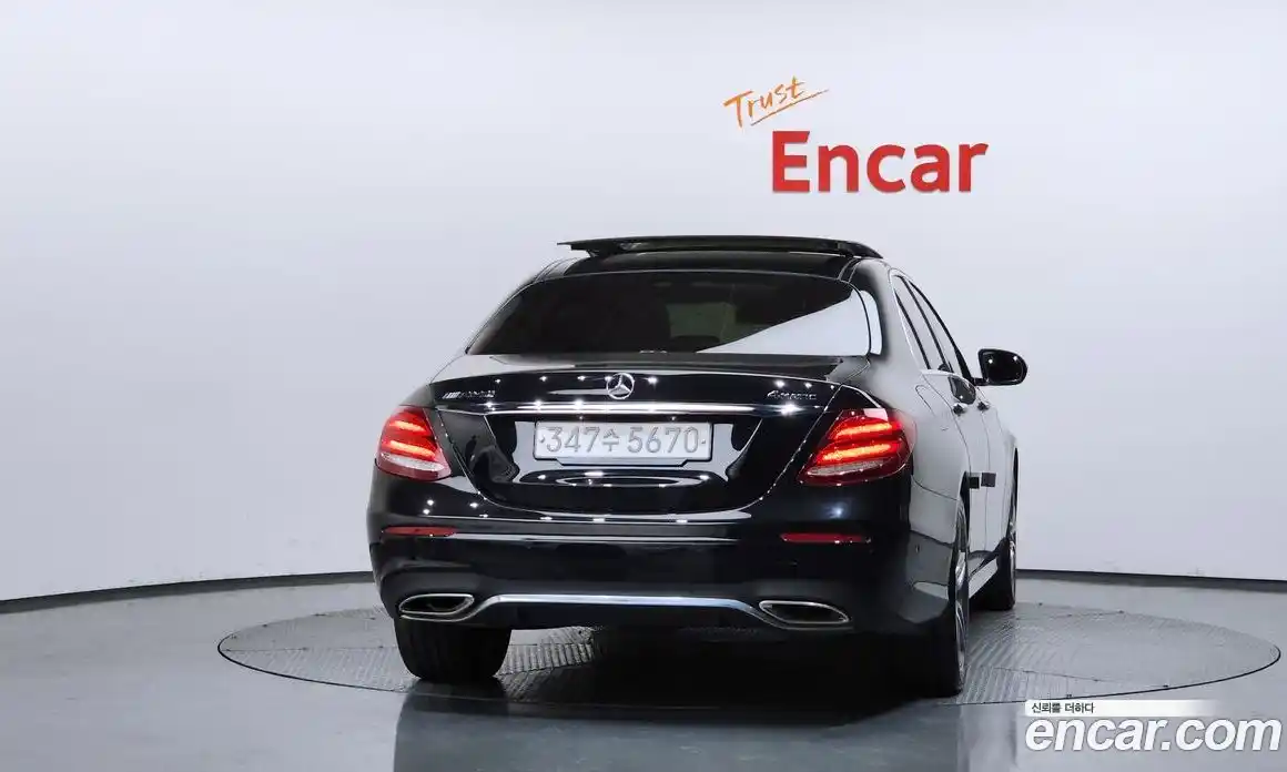 Mercedes-Benz E-Class 2020 2.0 автомат (гидро), фото 4