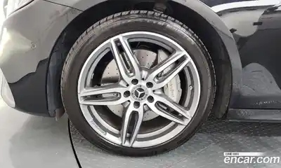 Mercedes-Benz E-Class 2020 2.0 автомат (гидро), миниатюра 5