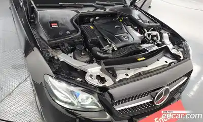 Mercedes-Benz E-Class 2020 2.0 автомат (гидро), миниатюра 6