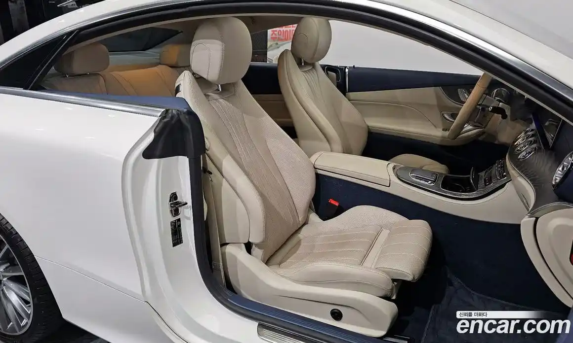 Mercedes-Benz E-Class 2021 3.0 гидро, фото 16
