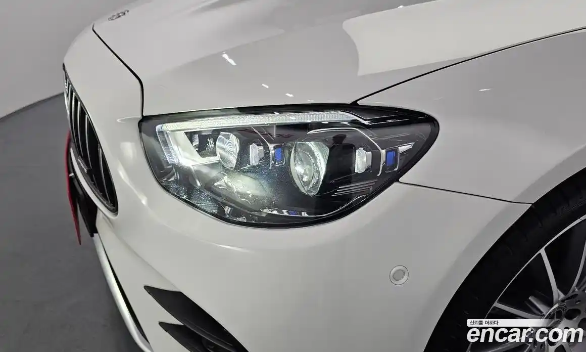 Mercedes-Benz E-Class 2021 3.0 гидро, фото 8