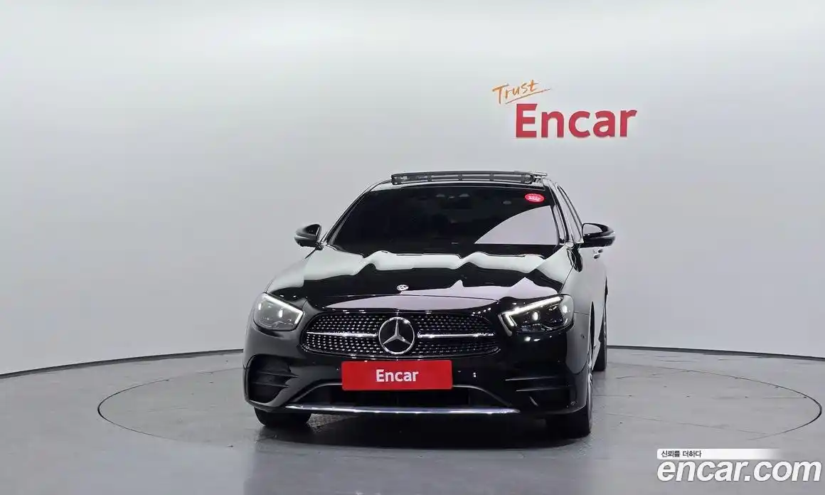 Mercedes-Benz E-Class 2021 2.0 гидро, фото 3