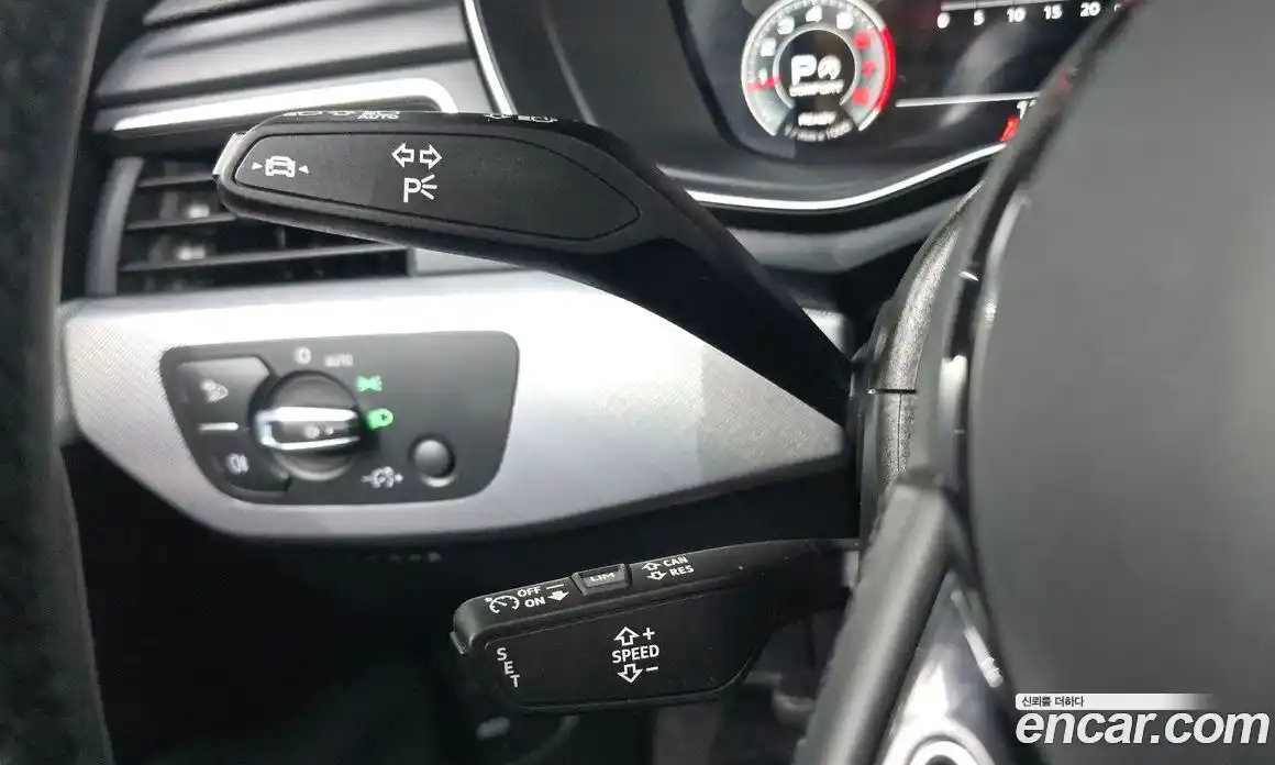 Audi A4 2022 2.0 автомат (гидро), фото 29