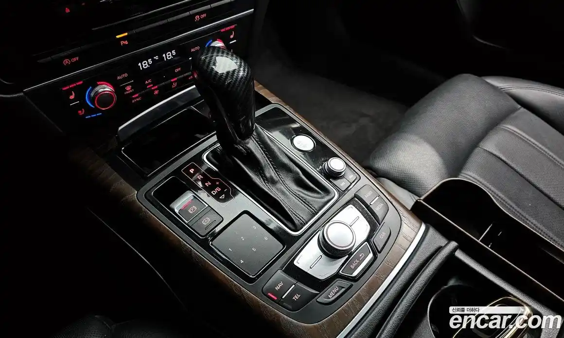 Audi A6 2015 2.0 автомат (гидро), фото 9
