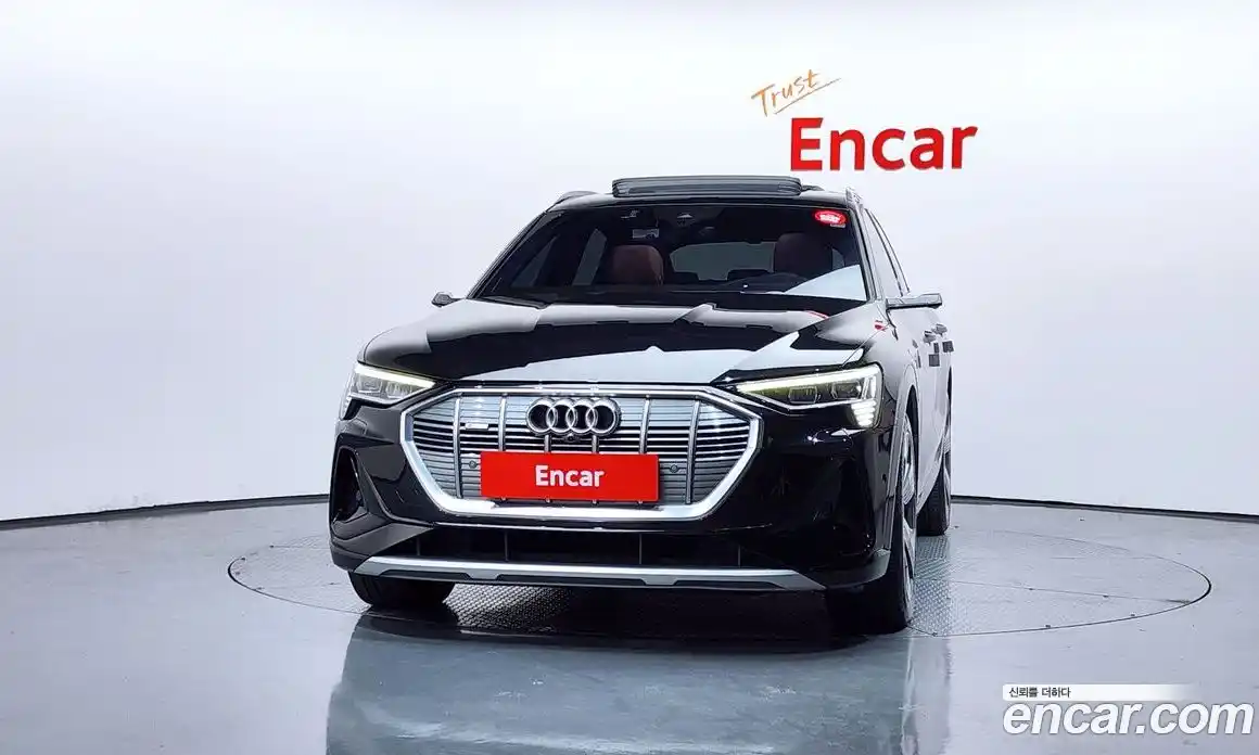 Audi e-tron 2021 0.2 автомат (гидро), фото 3