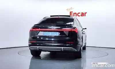 Audi e-tron 2021 0.2 автомат (гидро), миниатюра 4