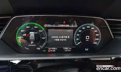 Audi e-tron 2021 0.2 автомат (гидро), миниатюра 8