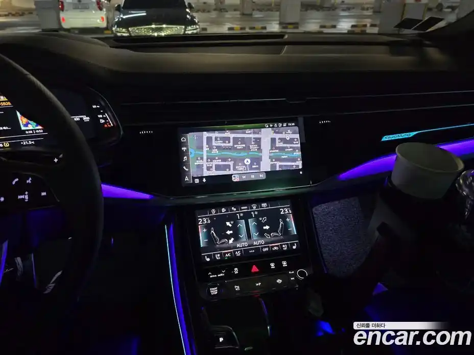 Audi Q8 2022 3.0 автомат (гидро), фото 11