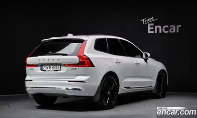 Volvo XC60 2022 2.0 автомат (гидро), миниатюра 2