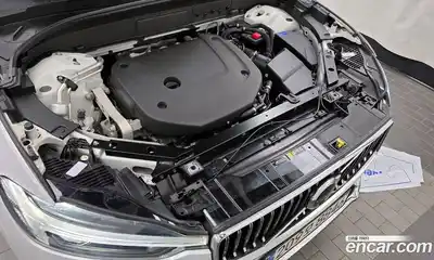Volvo XC60 2022 2.0 автомат (гидро), миниатюра 6