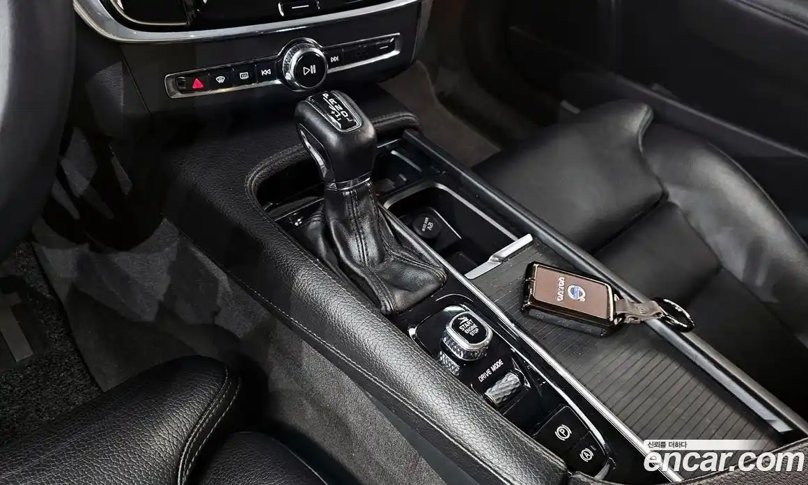 Volvo S90 2017 2.0 автомат (гидро), фото 9