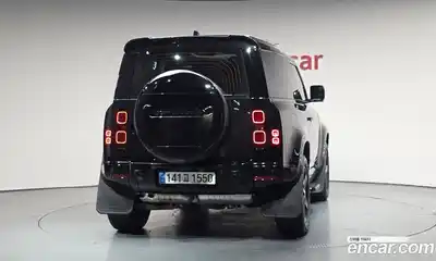 Land Rover Defender 2025 3.0 автомат (гидро), миниатюра 3