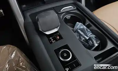 Land Rover Discovery 2025 3.0 автомат (гидро), миниатюра 12