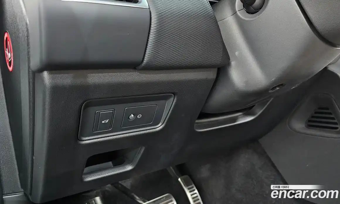 Land Rover Discovery 2025 3.0 автомат (гидро), фото 28