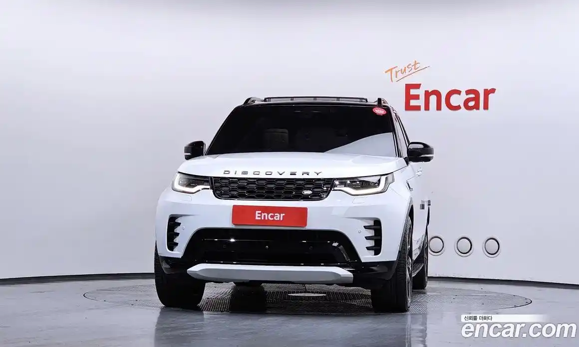 Land Rover Discovery 2025 3.0 автомат (гидро), фото 3