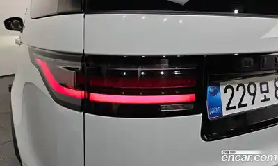 Land Rover Discovery 2025 3.0 автомат (гидро), миниатюра 9