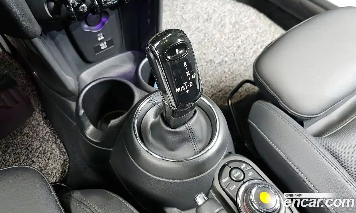Mini Cooper 2021 1.5 автомат (гидро), фото 12