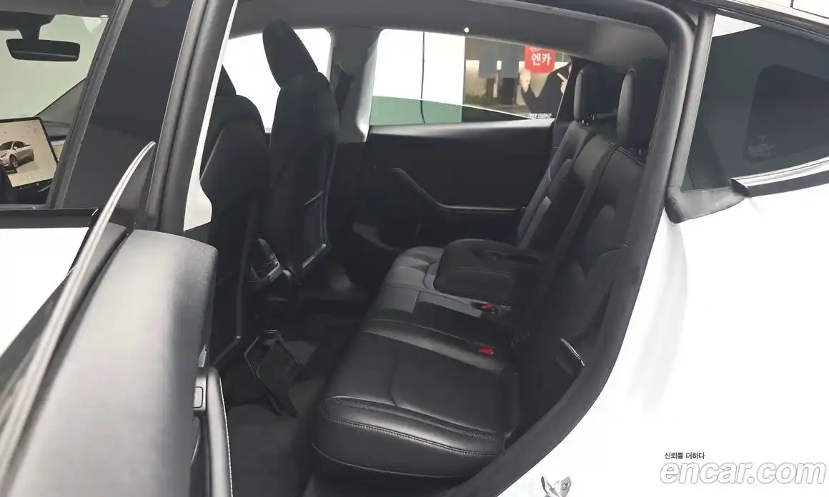 Tesla Model Y 2024 0.2 гидро, фото 16