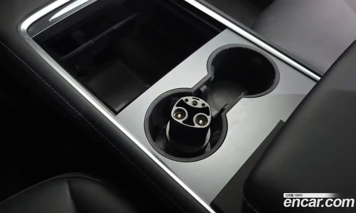 Tesla Model Y 2024 0.2 гидро, фото 29