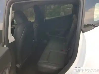 Tesla Model Y 2025 гидро, миниатюра 7