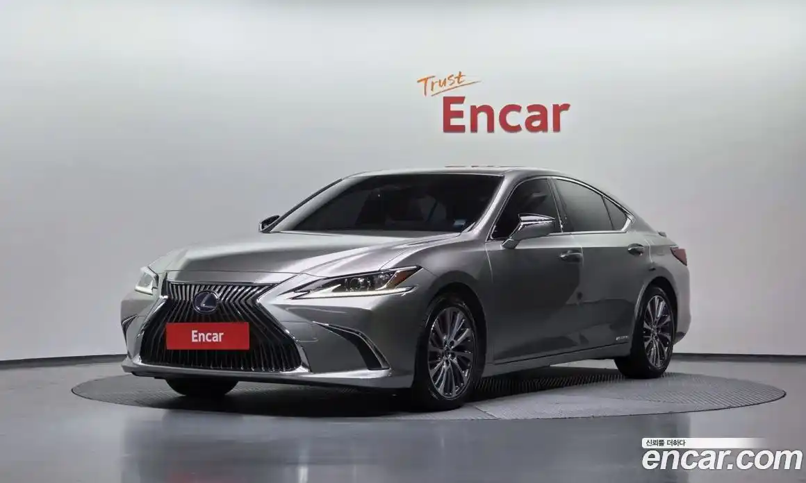 Lexus ES 2018 2.5 гидро, фото 1