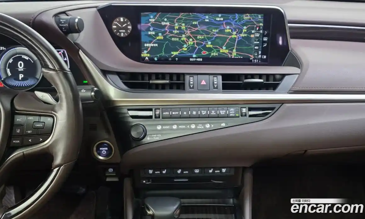 Lexus ES 2018 2.5 гидро, фото 14