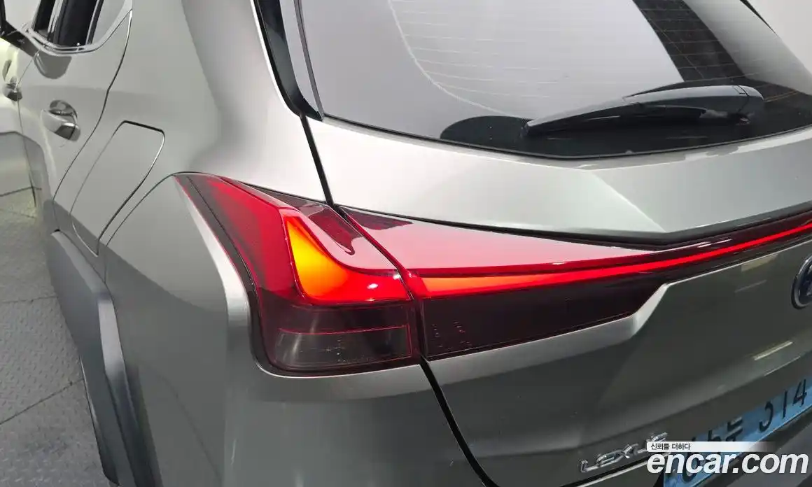 Lexus UX 2022 0.2 гидро, фото 8