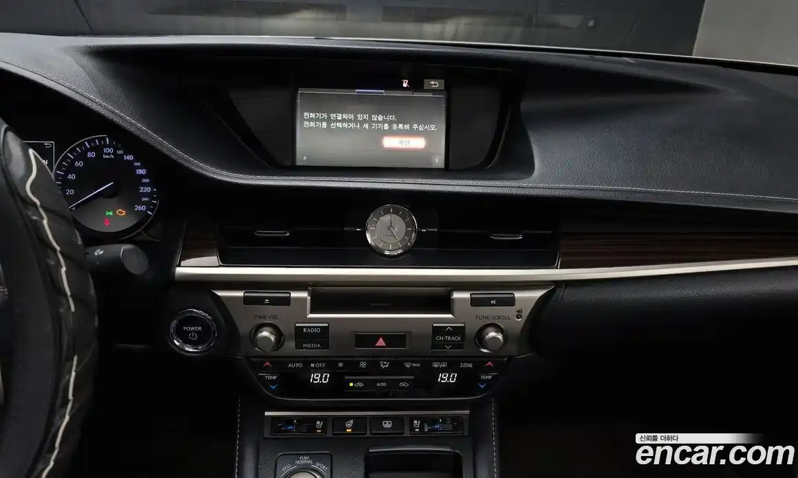 Lexus ES 2018 2.5 гидро, фото 15