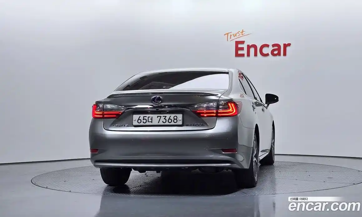 Lexus ES 2018 2.5 гидро, фото 4