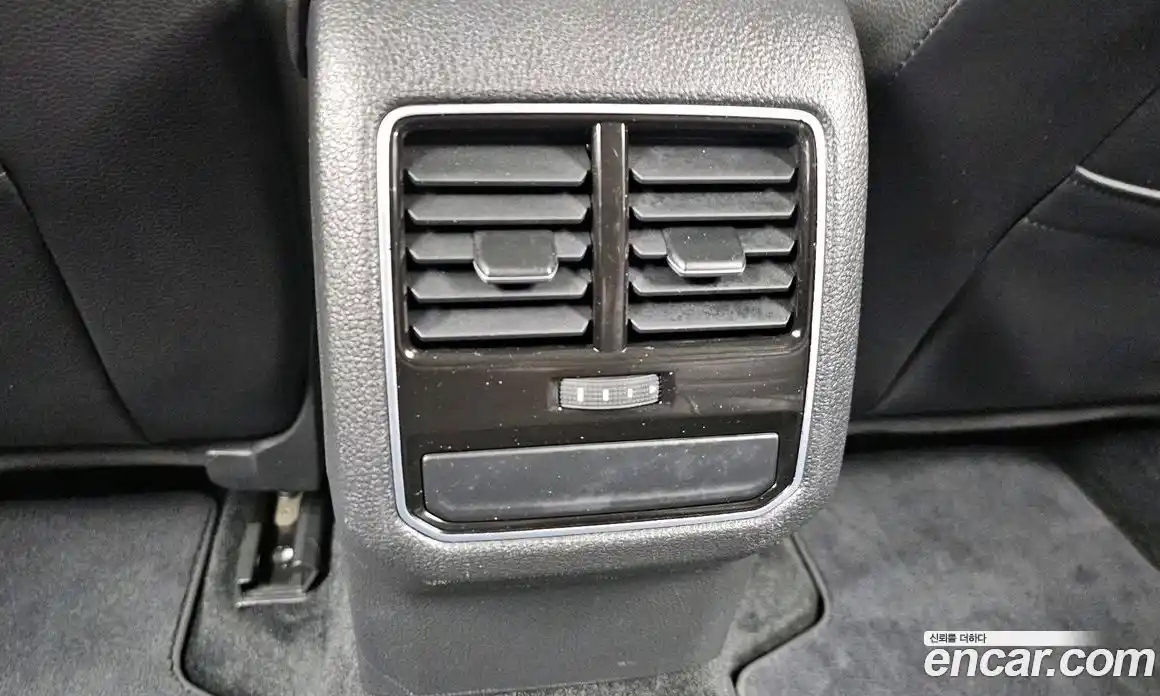 Volkswagen Passat 2016 1.8 автомат (гидро), фото 17