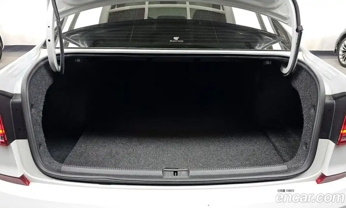 Volkswagen Passat 2016 1.8 автомат (гидро), фото 20