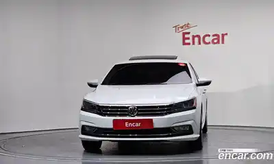 Volkswagen Passat 2016 1.8 автомат (гидро), миниатюра 3