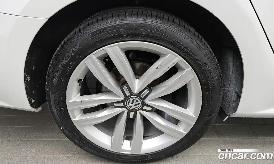 Volkswagen Passat 2016 1.8 автомат (гидро), фото 5