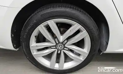Volkswagen Passat 2016 1.8 автомат (гидро), миниатюра 5