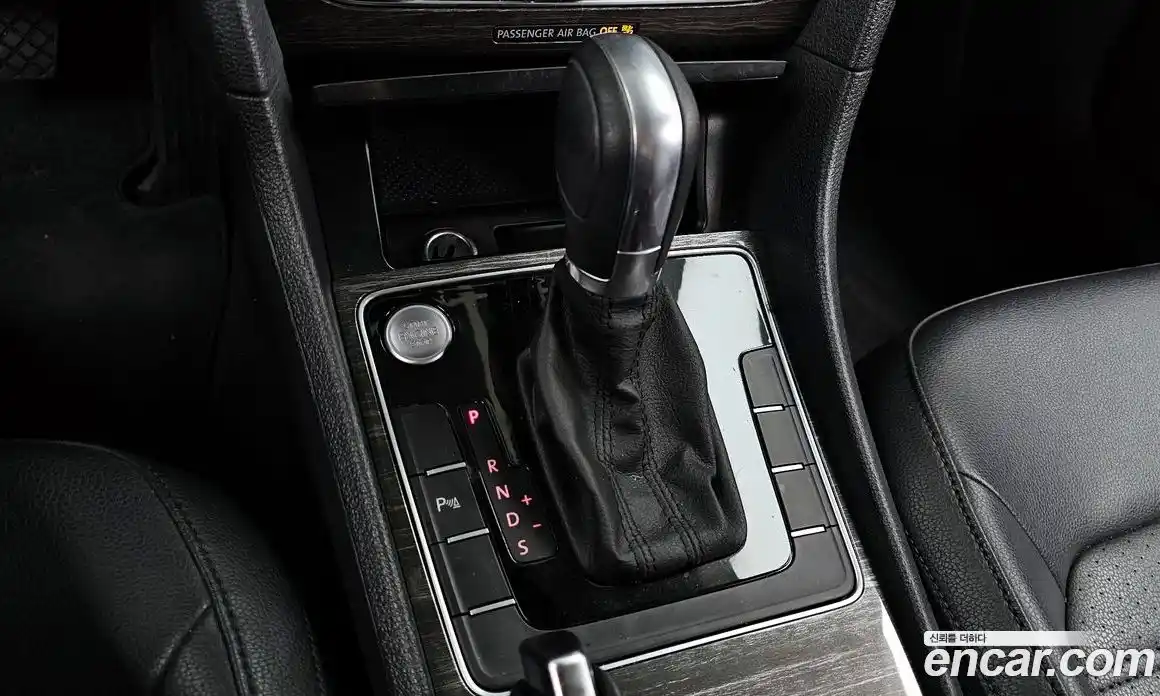 Volkswagen Passat 2016 1.8 автомат (гидро), фото 9