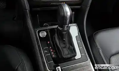 Volkswagen Passat 2016 1.8 автомат (гидро), миниатюра 9