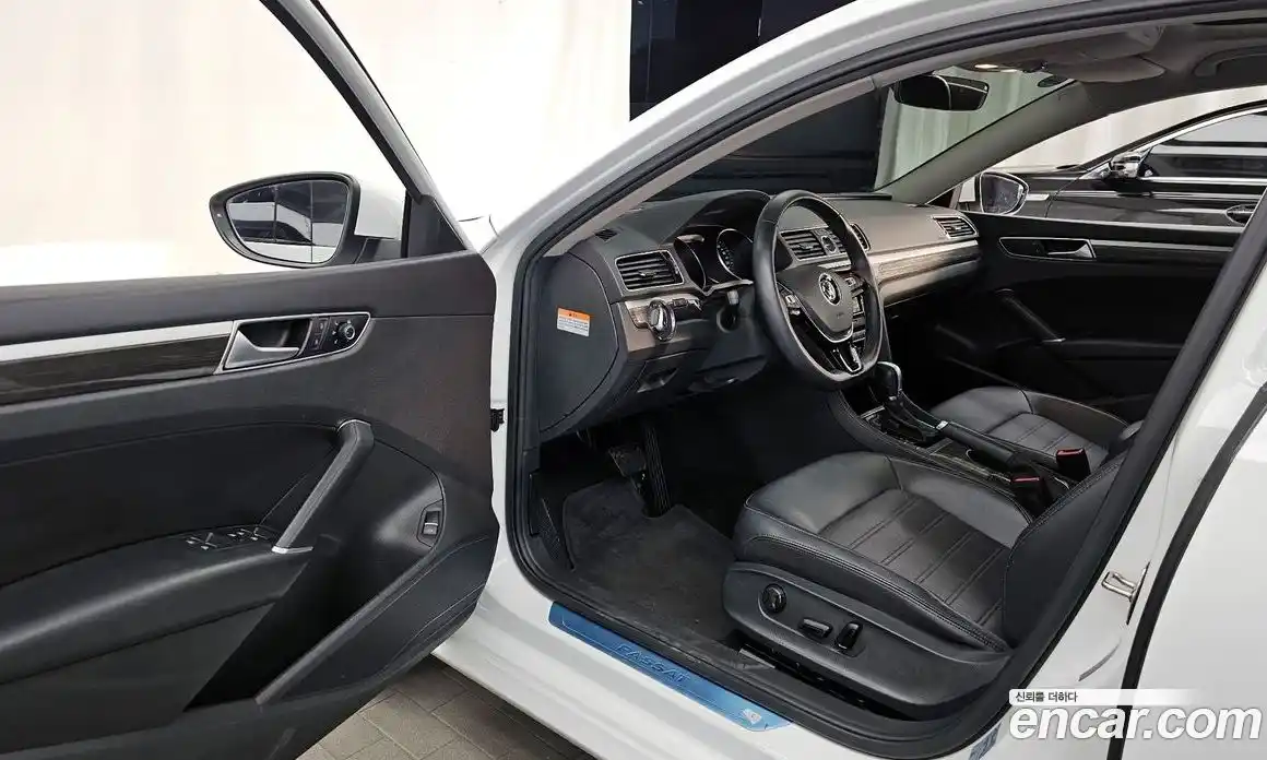 Volkswagen Passat 2016 1.8 автомат (гидро), фото 10