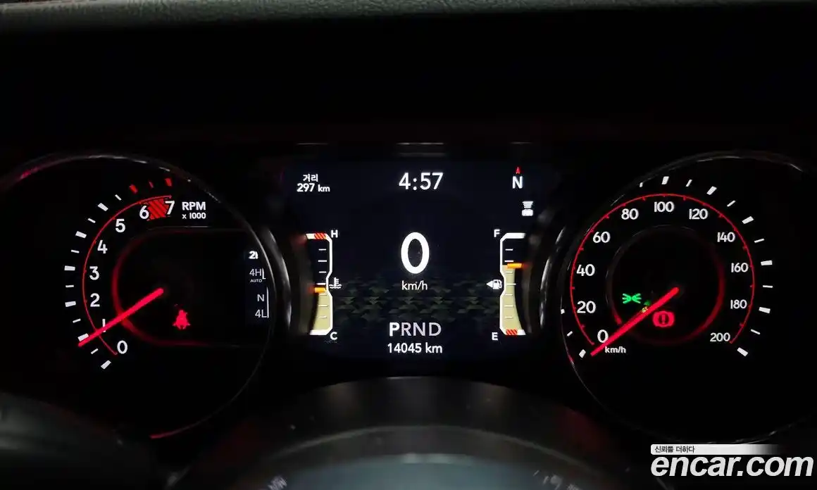 Jeep Wrangler 2021 2.0 автомат (гидро), фото 11