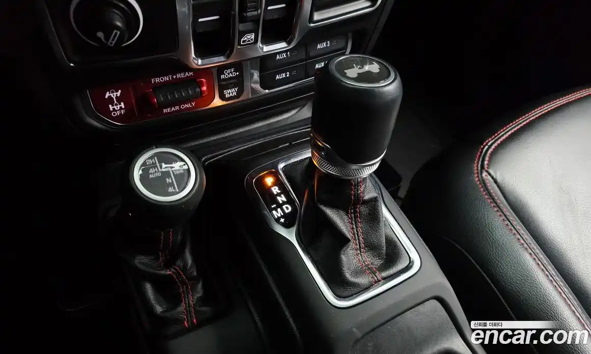 Jeep Wrangler 2021 2.0 автомат (гидро), фото 12