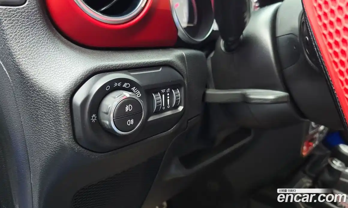 Jeep Wrangler 2021 2.0 автомат (гидро), фото 20
