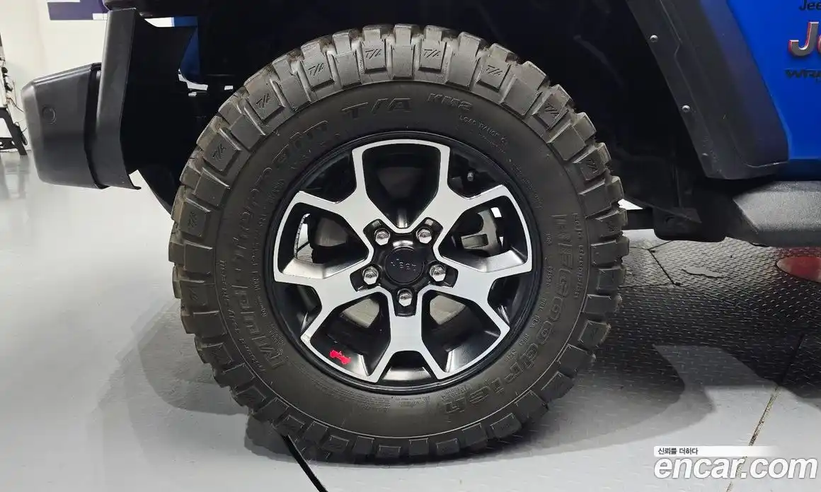 Jeep Wrangler 2021 2.0 автомат (гидро), фото 5