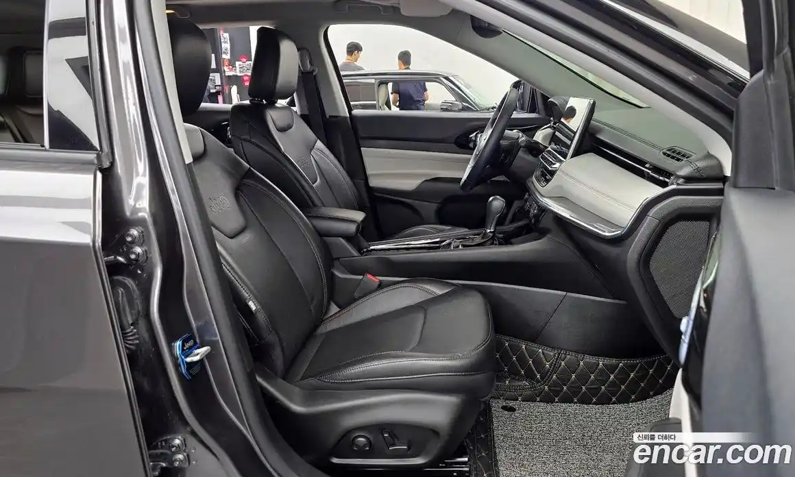 Jeep Compass 2022 2.4 автомат (гидро), фото 16