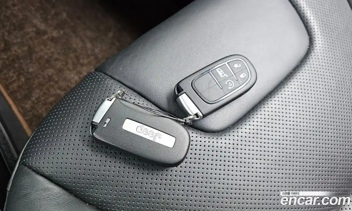 Jeep Cherokee 2021 2.4 автомат (гидро), фото 16