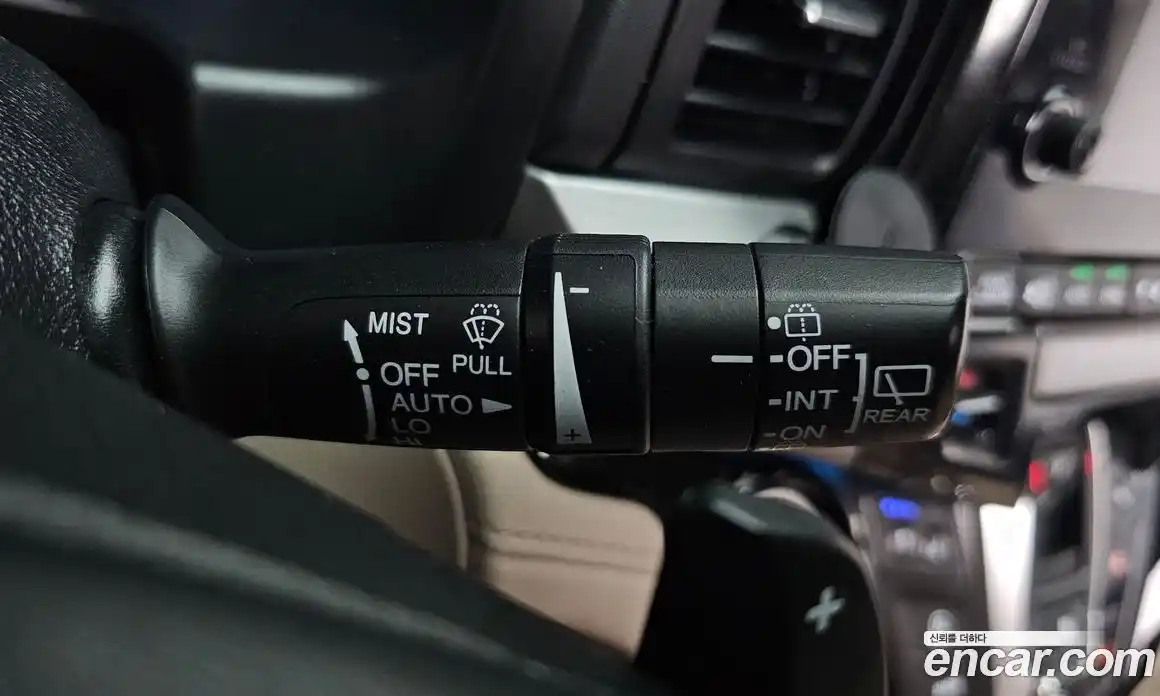Honda Odyssey 2018 3.5 автомат (гидро), фото 23