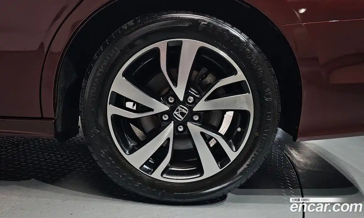 Honda Odyssey 2018 3.5 автомат (гидро), фото 6
